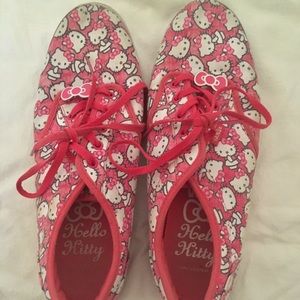 Hello Kitty Vans
